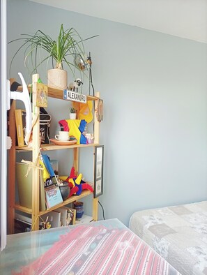 Book A Rest - Traditional Double Room | Laptop workspace, soundproofing, free WiFi, bed sheets - Longjumeau Chambres d'Hôtes - Book A Rest Paris (Longjumeau)