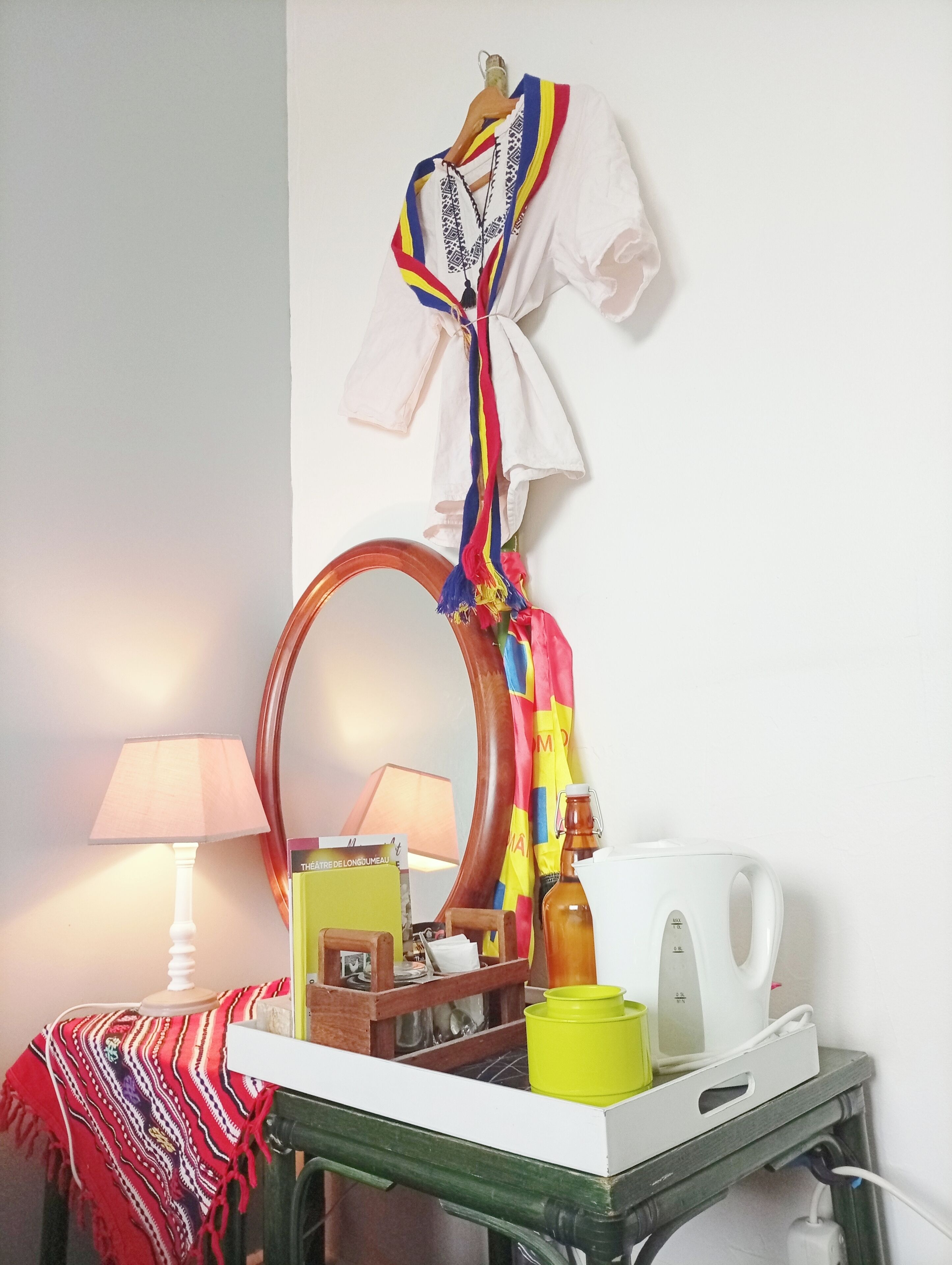 Book A Rest - Traditional Double Room | Laptop workspace, soundproofing, free WiFi, bed sheets