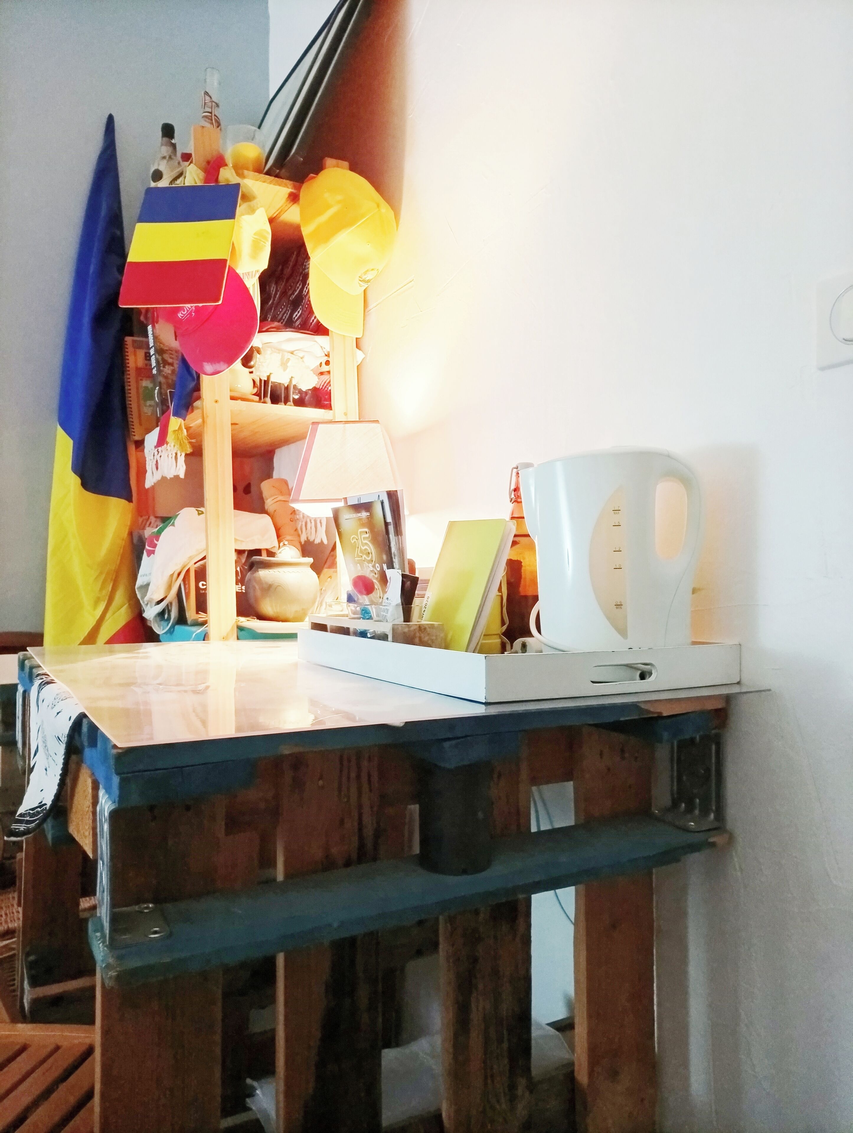 Book A Rest - Traditional Double Room | Laptop workspace, soundproofing, free WiFi, bed sheets