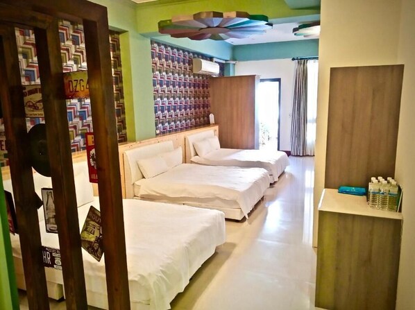 Family Suite | 1 bedroom, blackout drapes, soundproofing, free WiFi