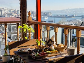 Daily buffet breakfast (EUR 10 per person) - Astra Boutique Hotel (Istanbul)