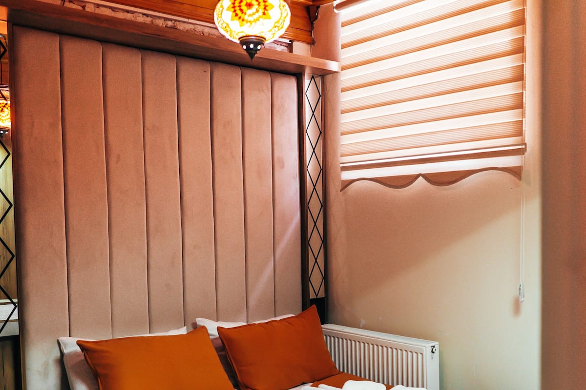 Economy Double room with a shared bathroom | Een strijkplank/strijkijzer, babybedden, gratis wifi, beddengoed