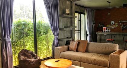 Villa private good zone