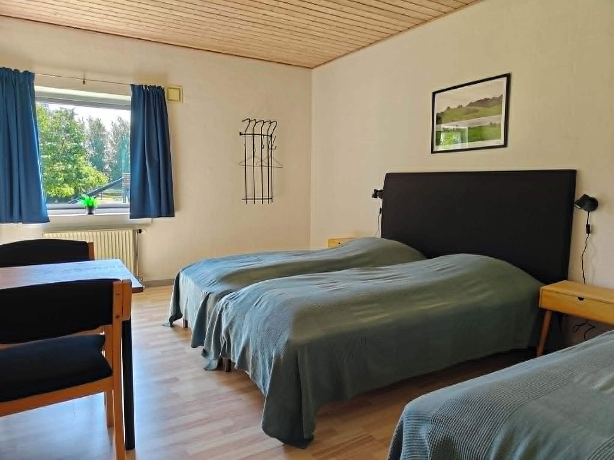 Double room - extra bed available, pets allowed, bedding and towels not included (extra cost) | Yksilöllisesti kalustettu, silitysrauta/-lauta, ilmainen Wi-Fi