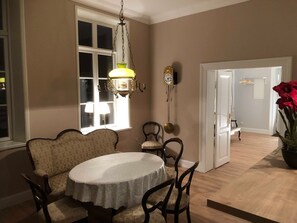 Immagine non classificata, 2 di 9, pulsante