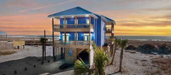 Island Time | Nightly Christmas openings. Won't last long