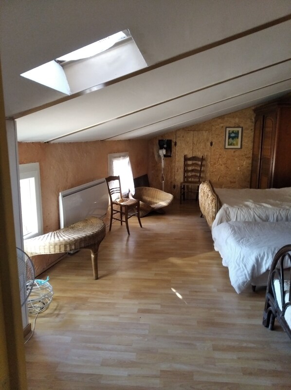 2 عدّة غرف نوم