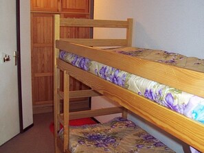 1 bedroom