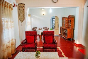 Living area - Mango Tree House (Galle)