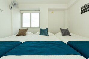 4 habitaciones, tabla de planchar con plancha y wifi gratis 