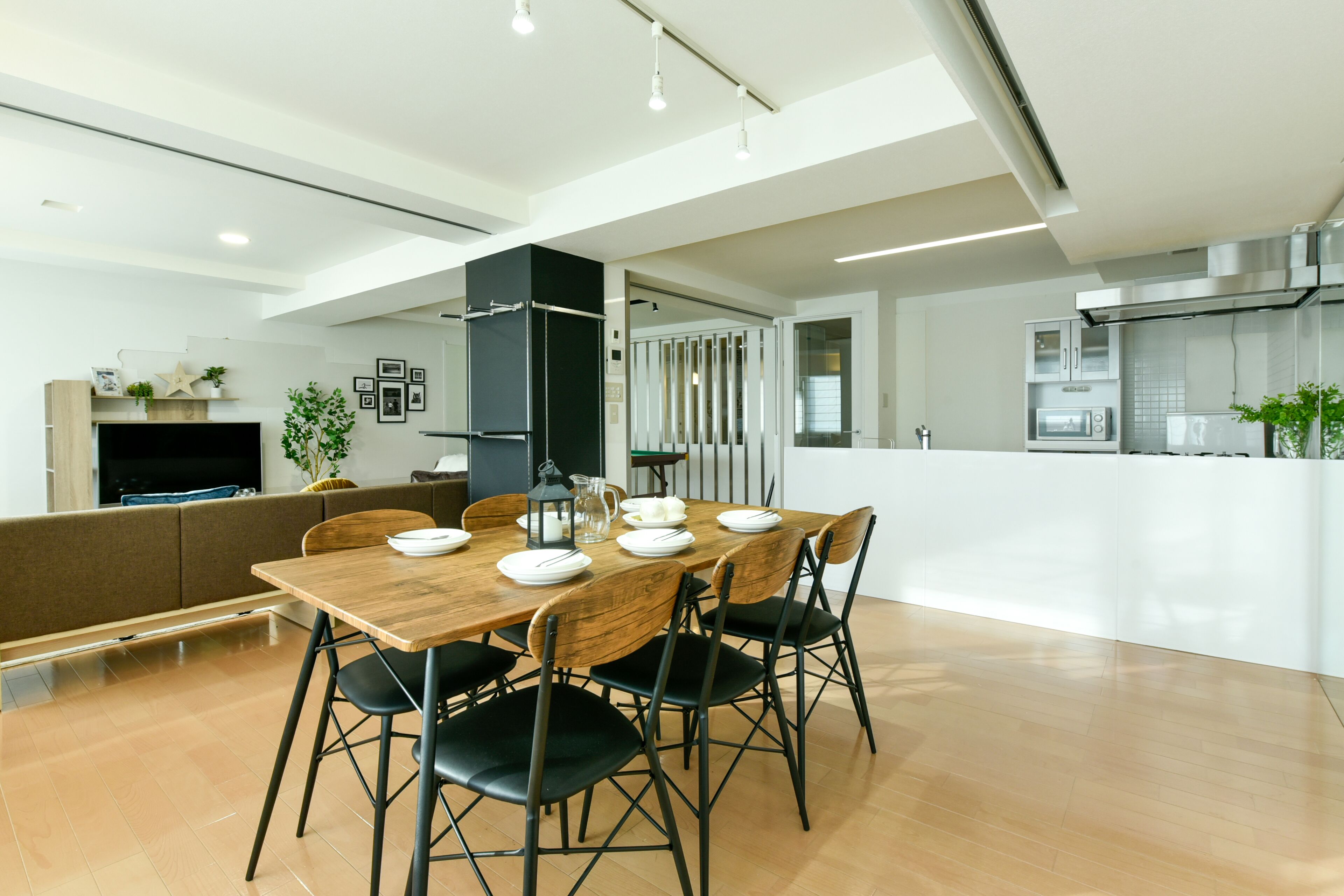 Condo | In-room dining