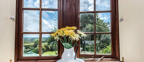 Romantisches Ferienhaus, Hügelblick | Ausblick vom Zimmer