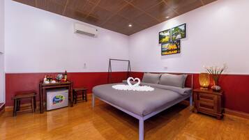 Deluxe-Doppelzimmer | Hochwertige Bettwaren, Daunenbettdecken, Pillowtop-Betten, Minibar