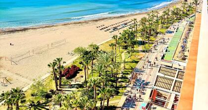 Kattohuoneisto 2 huonetta Tamarindosissa, Benalmádena merinäköalalla