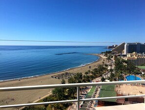 Property grounds - Deluxe penthouse with sea views near Puerto Marina (Benalmádena)