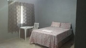 Basic Suite | Laptop workspace, free WiFi