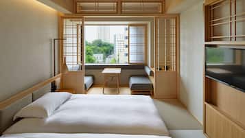 Twin Room, Non Smoking, Ensuite (Hollywood Twin, Up To 2 Person) | Free WiFi, bed sheets