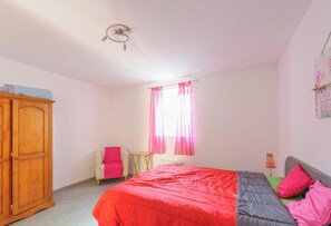 1 chambre, accès au Wi-Fi (inclus)