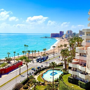 Beach - Apartment Front Sea View & Terrace BenalBeach (Benalmádena)