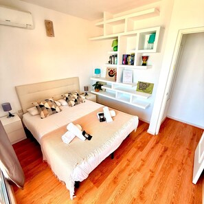 1 bedroom, iron/ironing board, free WiFi, bed sheets - Apartment Front Sea View & Terrace BenalBeach (Benalmádena)