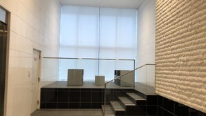 Reception - Shinsaibashi-House Ⅱ (Osaka)