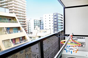 Standard Apartment (A H05) | Balcony - Shinsaibashi-House A (Osaka)