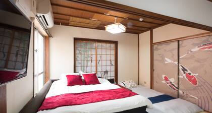 Naha Condominium Maejima House