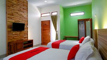 Twin Room (RedDoorz)