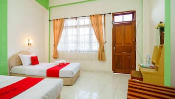 Twin Room (RedDoorz) | 1 bedroom