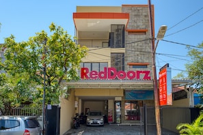 Bagian depan properti