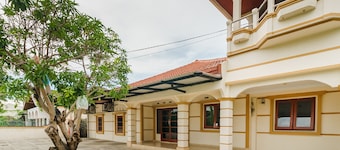 RedDoorz Syariah @ Jalan Dr Mansyur Medan
