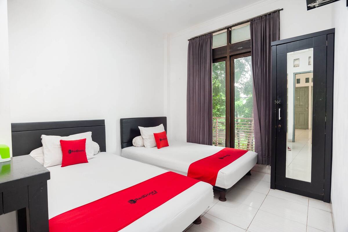 Chambre Standard avec lits jumeaux (RedDoorz)