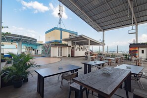 Exterior - RedDoorz Premium near Bandung Station (Bandung)