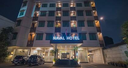 RedDoorz Premium near Paris Van Java Mall