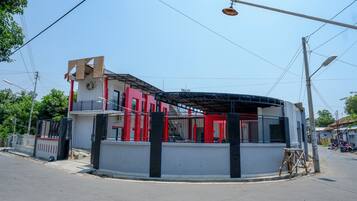 Bagian depan properti