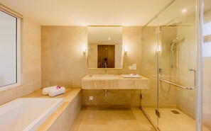 Executive Room | Bathroom | Shower, slippers, towels - Regenta Place Mandrem Beach-Resort (Mandrem)