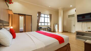 Kamar Premium (RedDoorz)