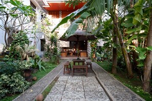 Exterior - RedDoorz Syariah near Menara Kudus (Kudus)