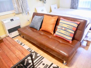 Huoneisto | Oleskelualue | Taulutelevisio