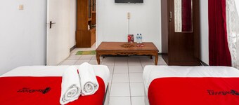 RedDoorz Syariah near RSUD Cimacan