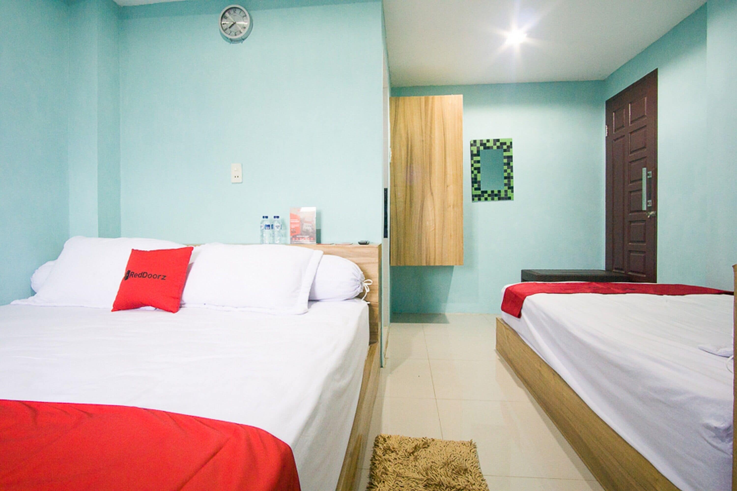 Kamar Keluarga (RedDoorz)