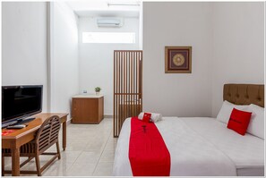 Double Room (RedDoorz) - RedDoorz near Padang Galak Beach (Denpasar)