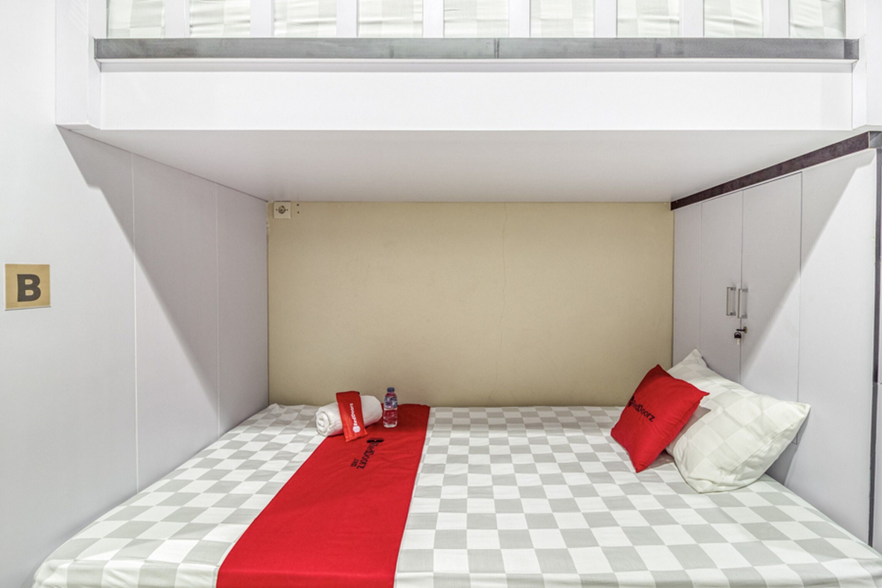 Foto - RedDoorz near Jogja National Museum