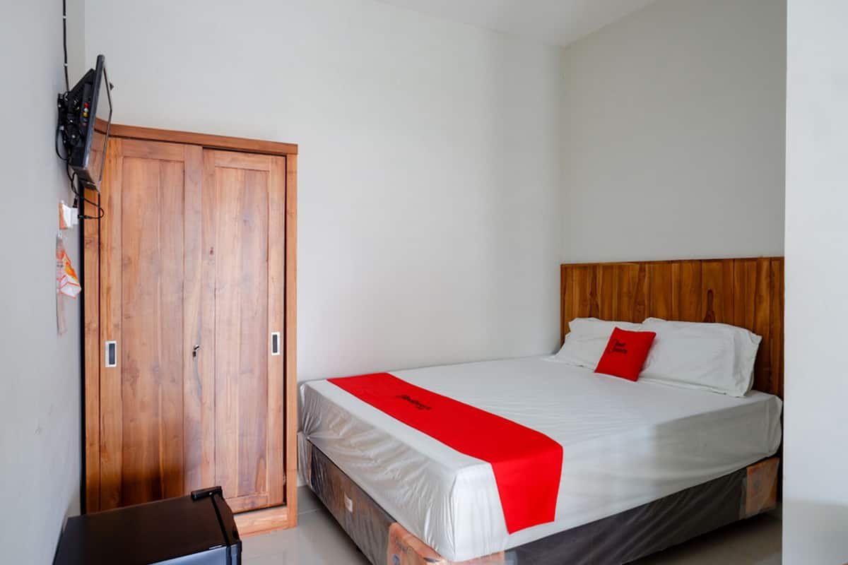 Habitación doble (RedDoorz) | Sistema de insonorización