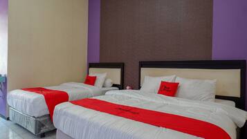 Phòng Deluxe (RedDoorz)