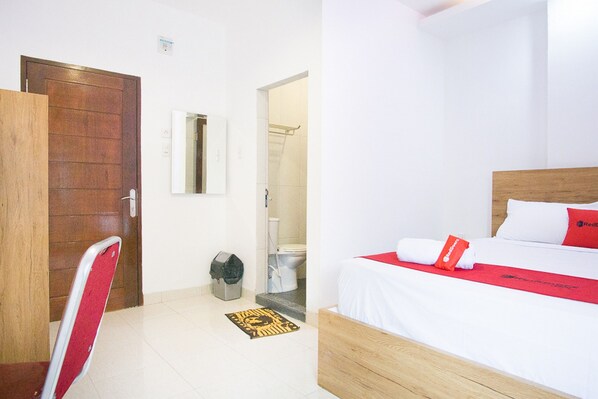 Habitación doble (RedDoorz)