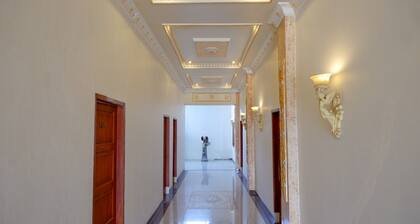 RedDoorz @ Jalan Pattimura Palu