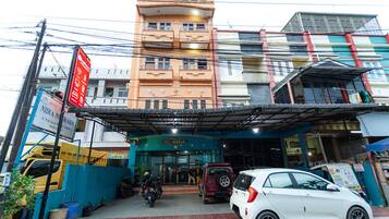 Bagian depan properti
