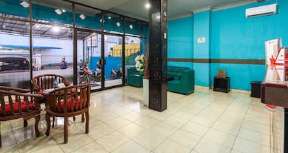 RedDoorz near Yuki Simpang Raya Mall Medan 2