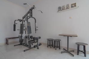 Fitness facility - RedDoorz Plus near Alun Alun Kuningan (Cigugur)